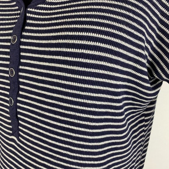 Gap Waffle Knit Henley T-Shirt Women's Size XS Blue White Striped Long Sleeves - Picture 8 of 12